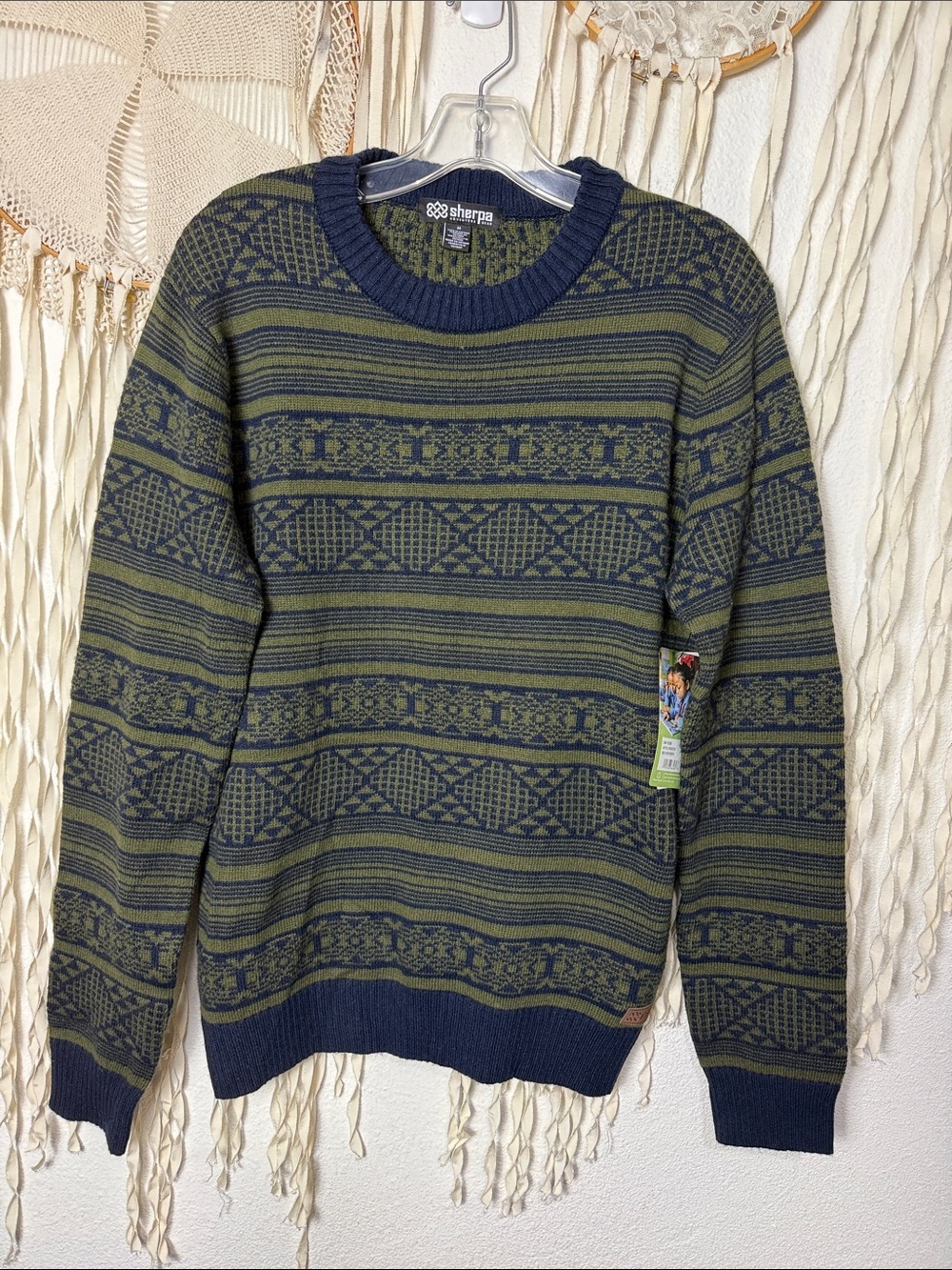 Sherpa Adventure Gear NWT Blue and Green Crewneck Wool Blend Sweater M Fall25